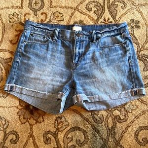 J Crew Jean shorts Size 28
